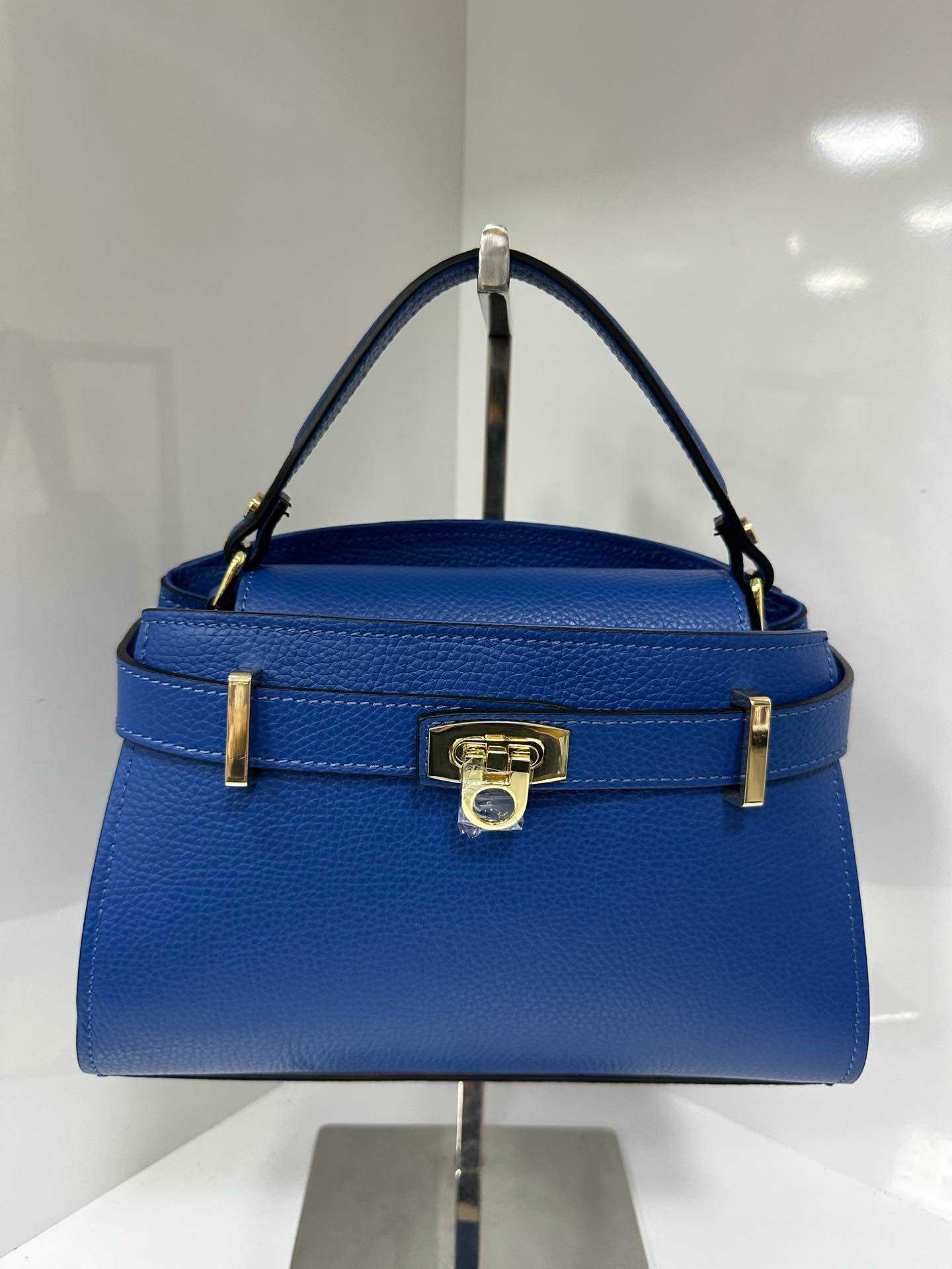 L0260 Bag 10.2in 6 Color Options