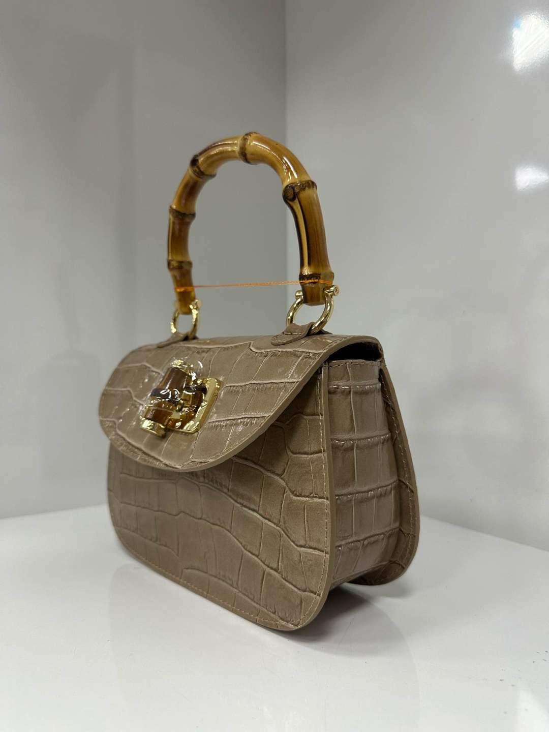 L0520 Bag 8.3in 10 Color Options