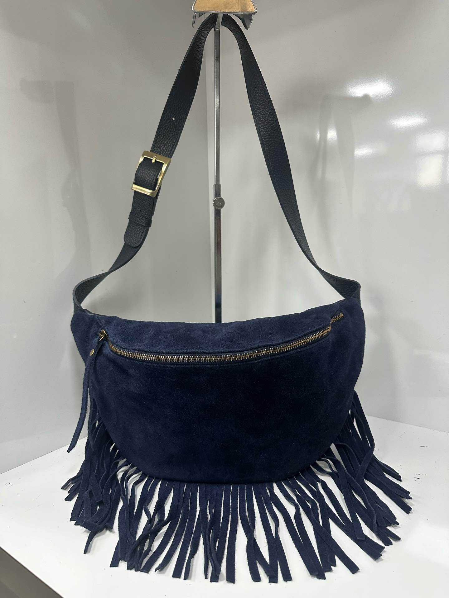 L0467 Bag 14.6in 6 Color Options