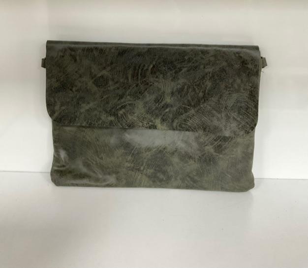 L0151 Bag 13.0in 12 Color Options