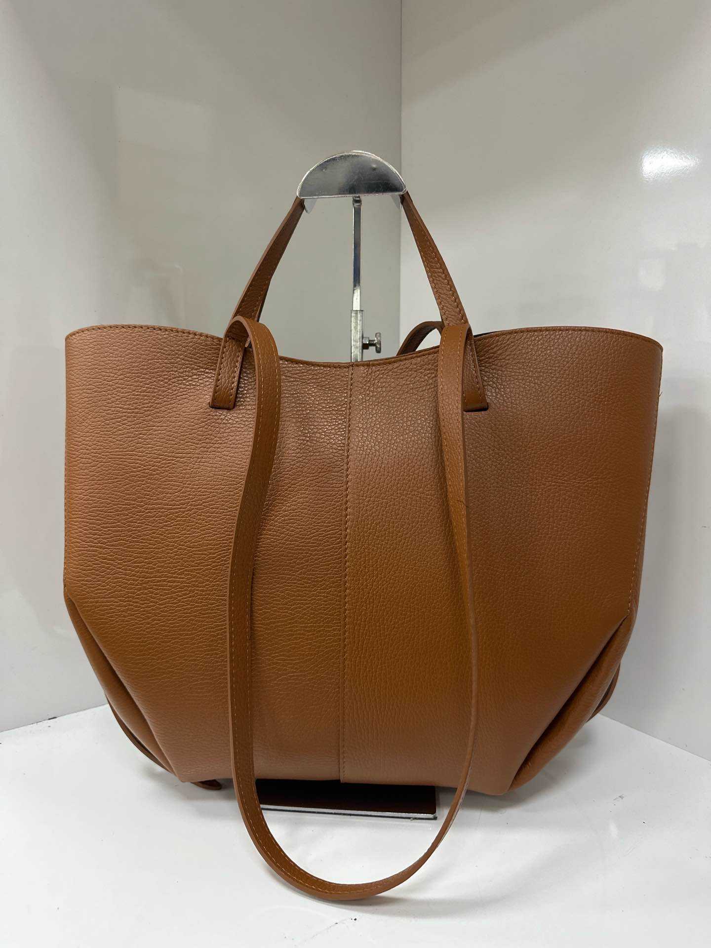 L0788 Bag 22.0in 7 Color Options