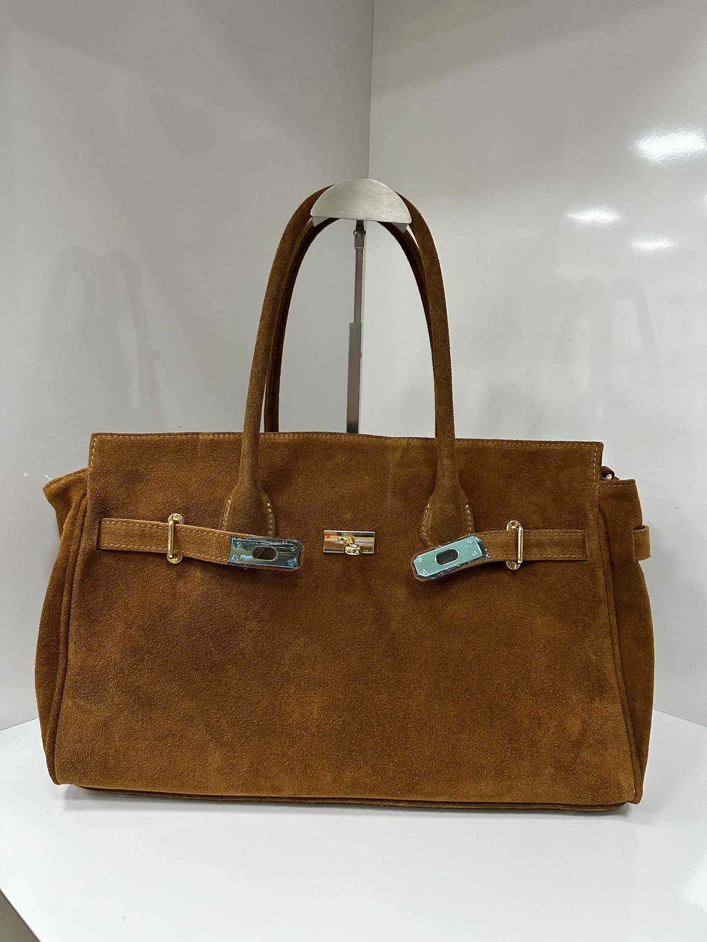 L0324 Bag 15.4in 9 Color Options