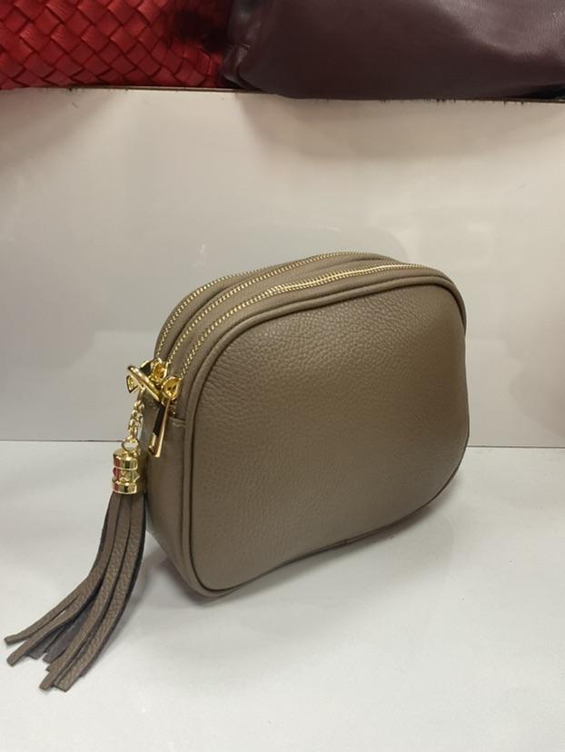 L0133 Bag 9.1in 17 Color Options