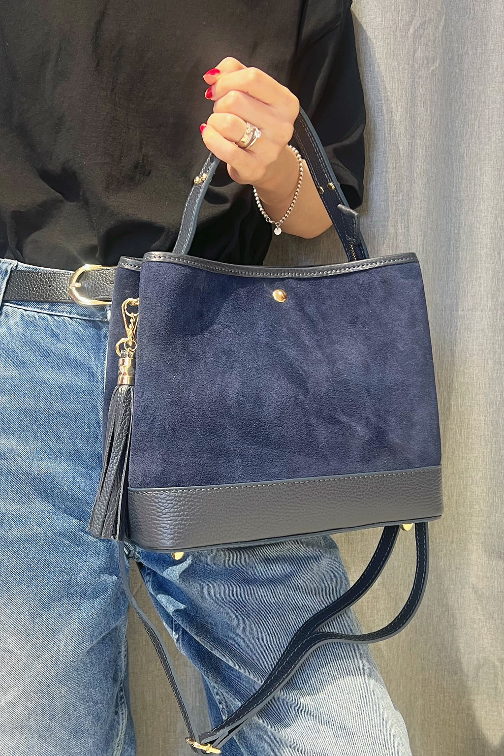 ZZ184 Navy Leather Suede Bucket Bag