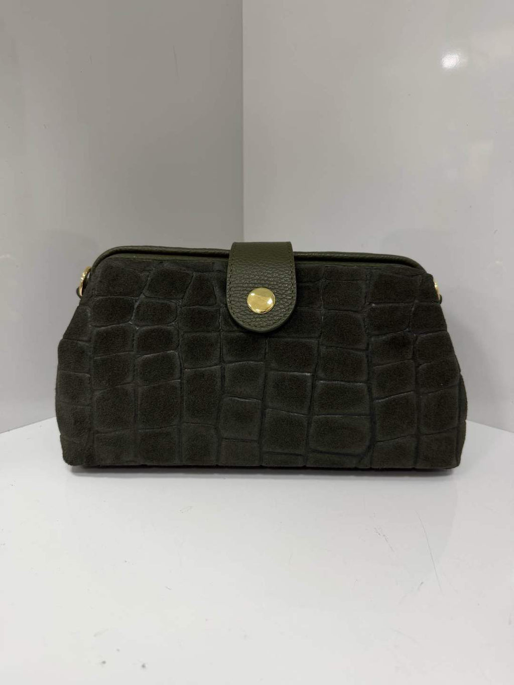 L0598 Bag 10.6in 8 Color Options