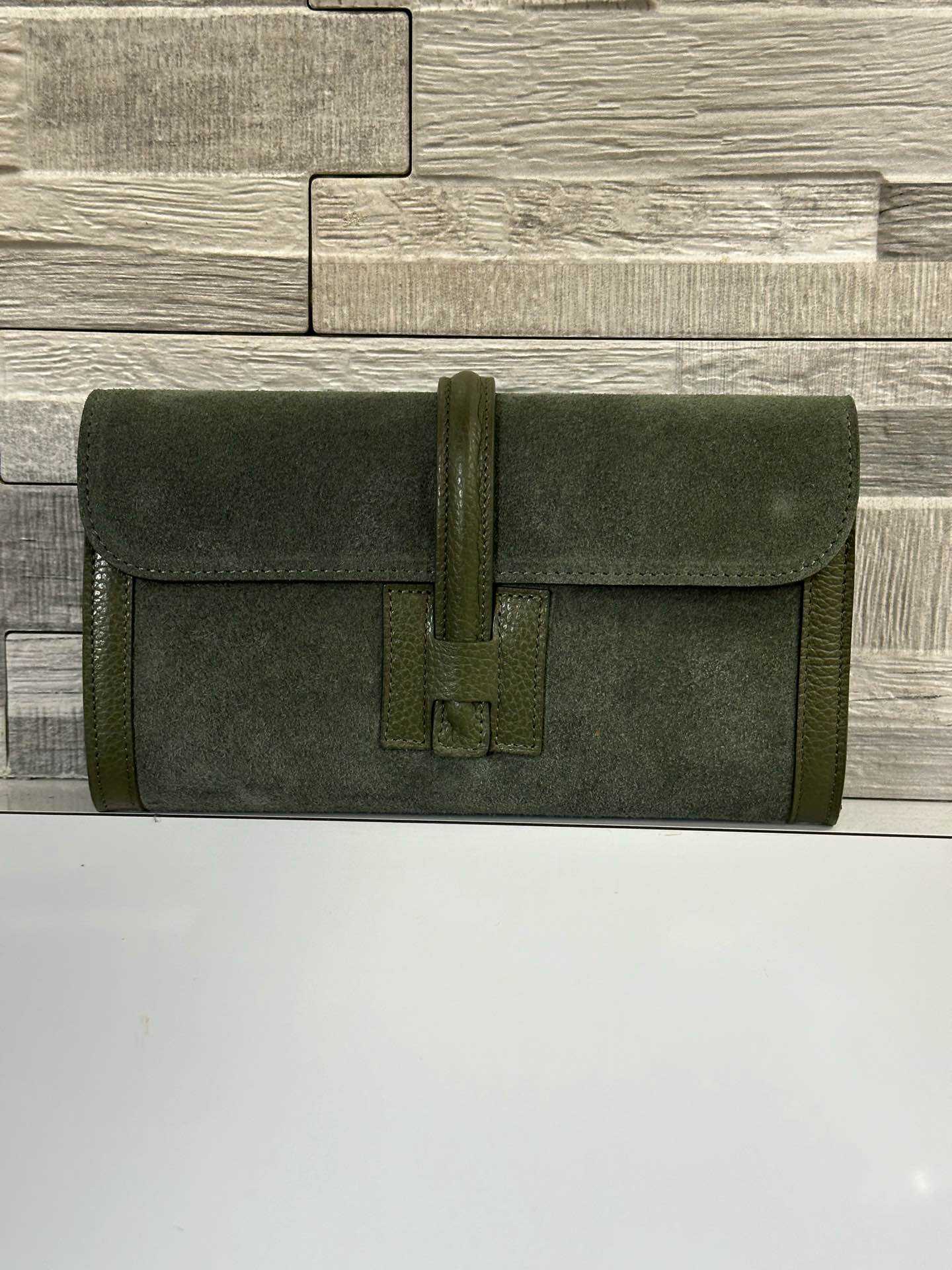 L0484 Bag 9.8in 8 Color Options