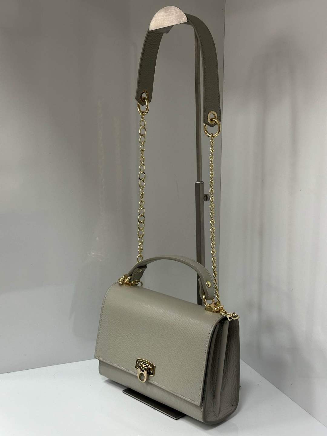 L0015 Bag 9.1in 6 Color Options