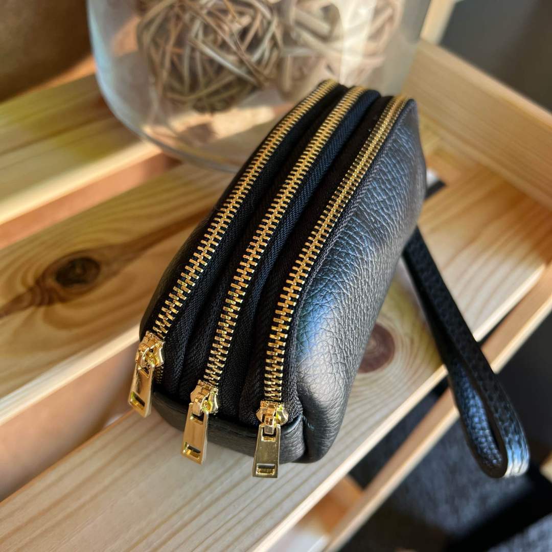 Mi102 Black 3-Compartment Mini Bag