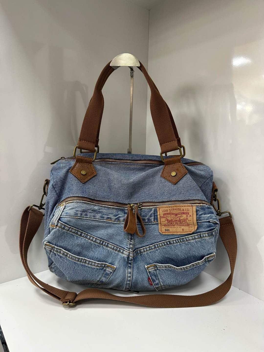 L0558 Bag 7 Color Options