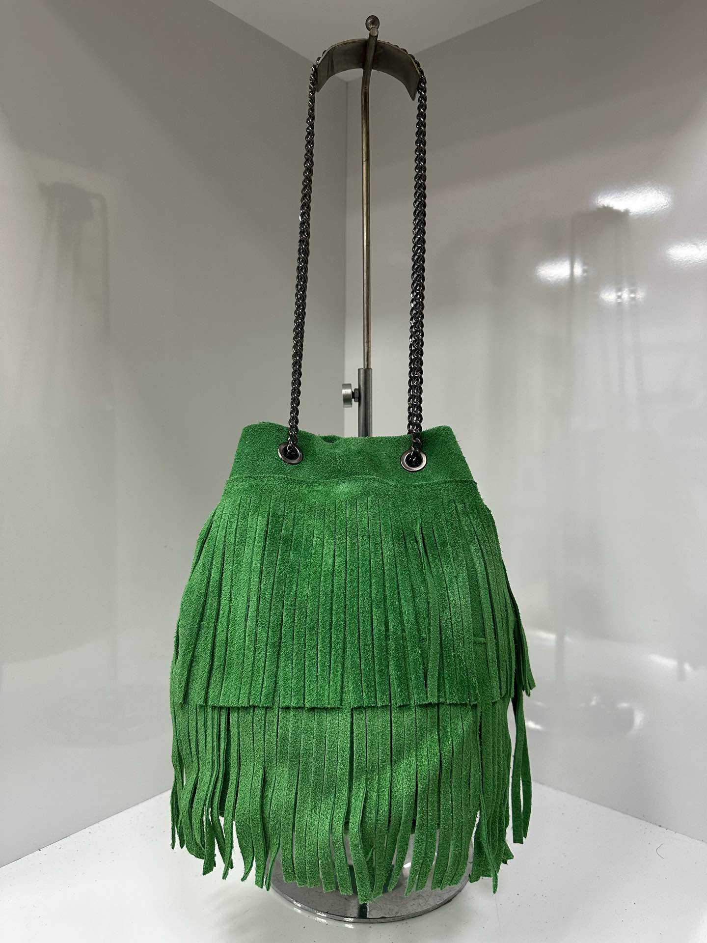 L0111 Bag 16 Color Options