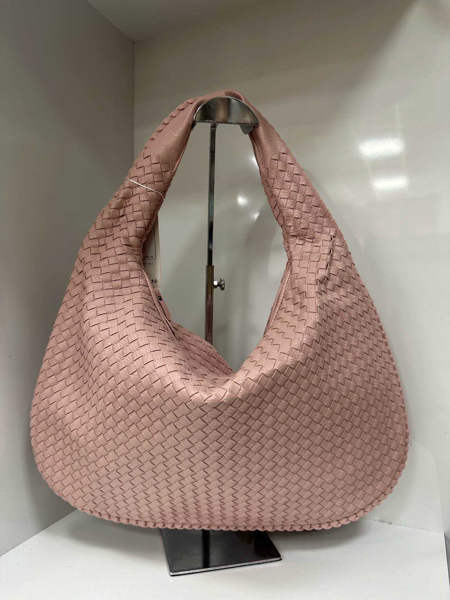 L0256 Bag 19.7in 3 Color Options