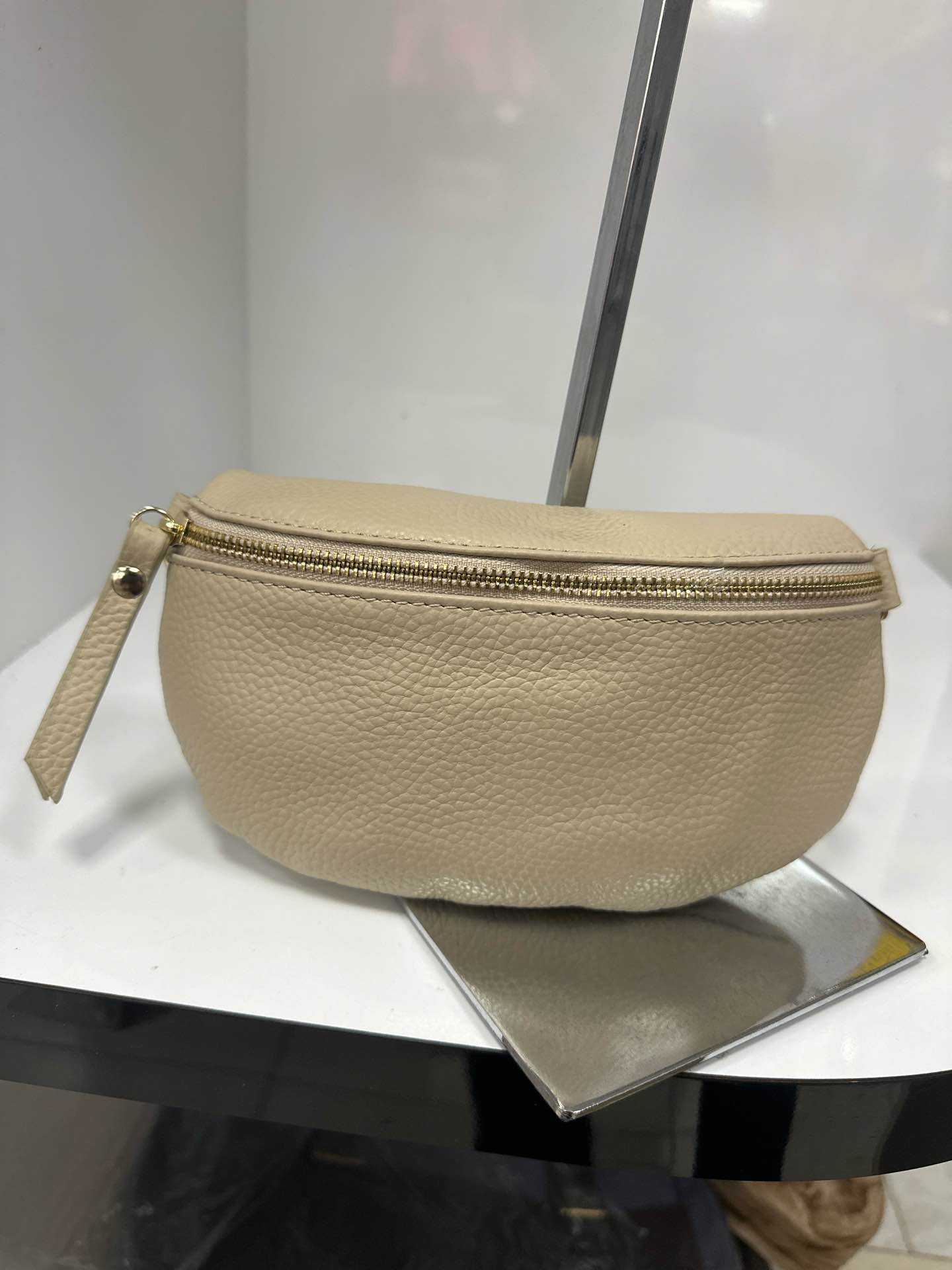 L0063 Bag 9.1in 18 Color Options