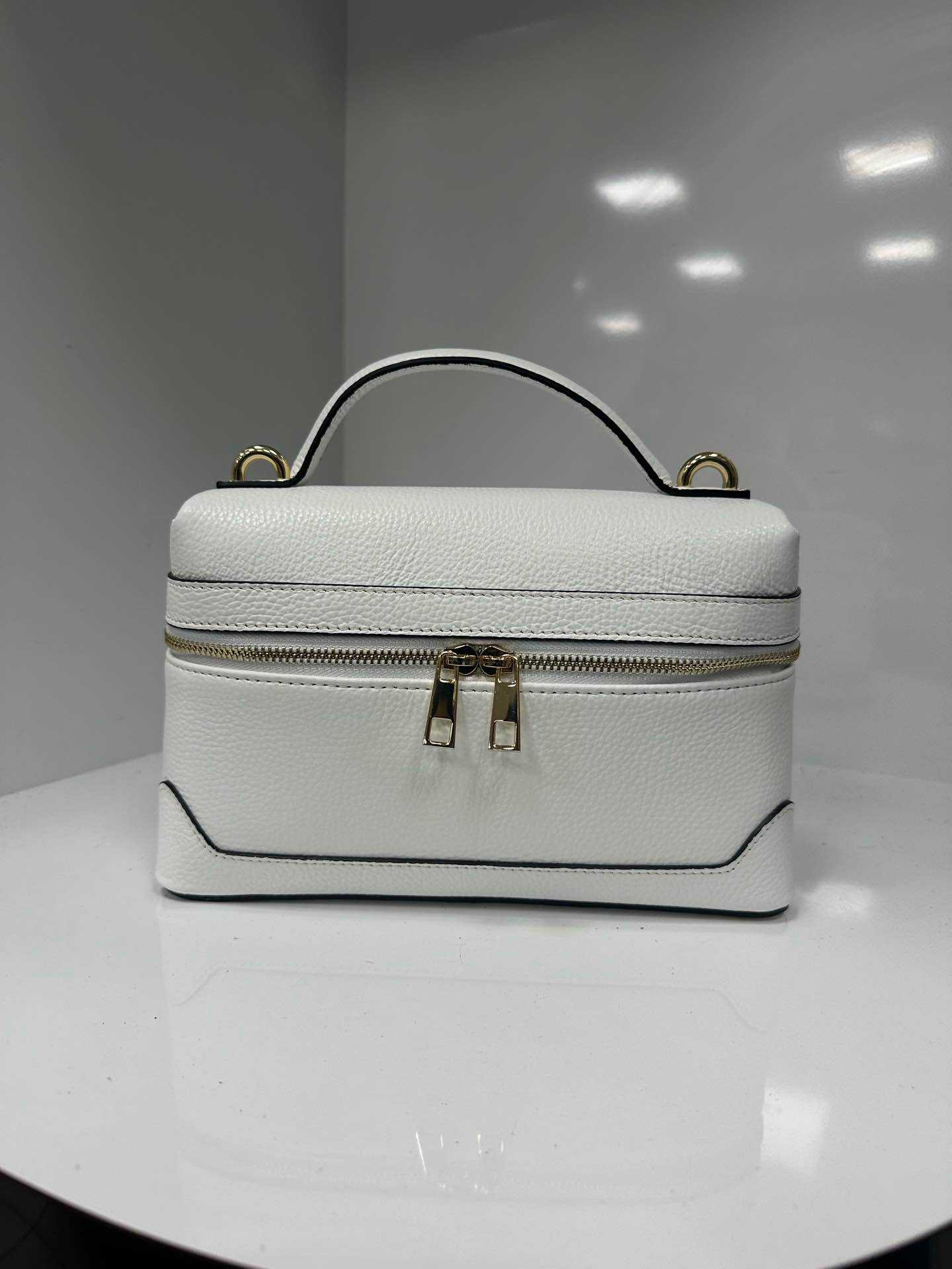 L0791 Bag 6.7in 9 Color Options