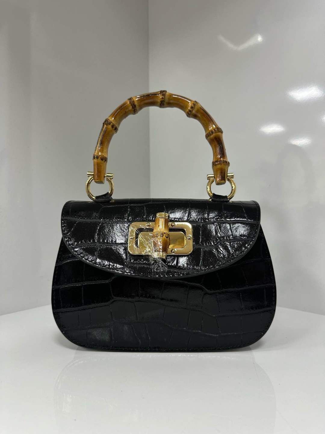 L0520 Bag 8.3in 10 Color Options