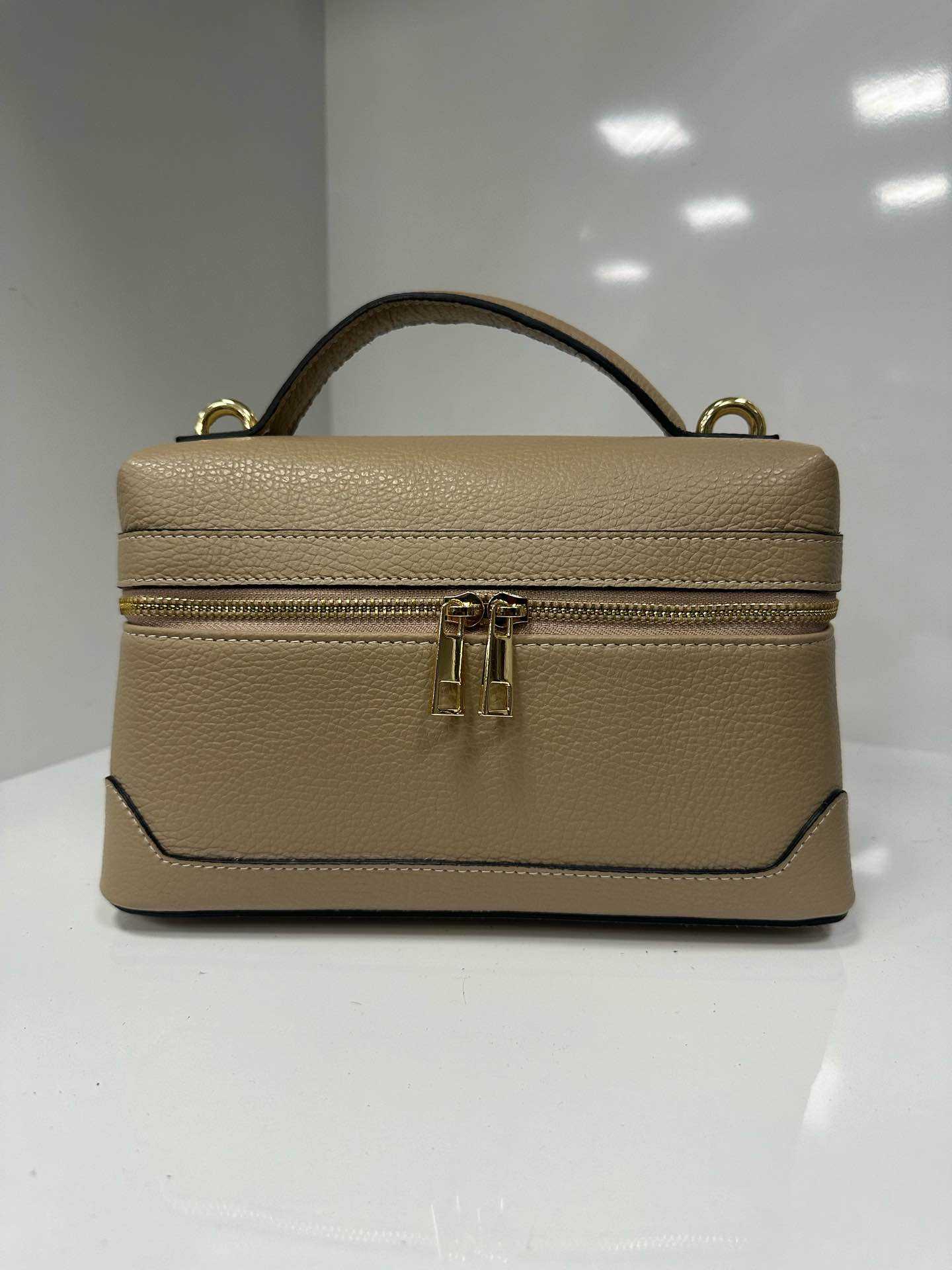 L0791 Bag 6.7in 9 Color Options