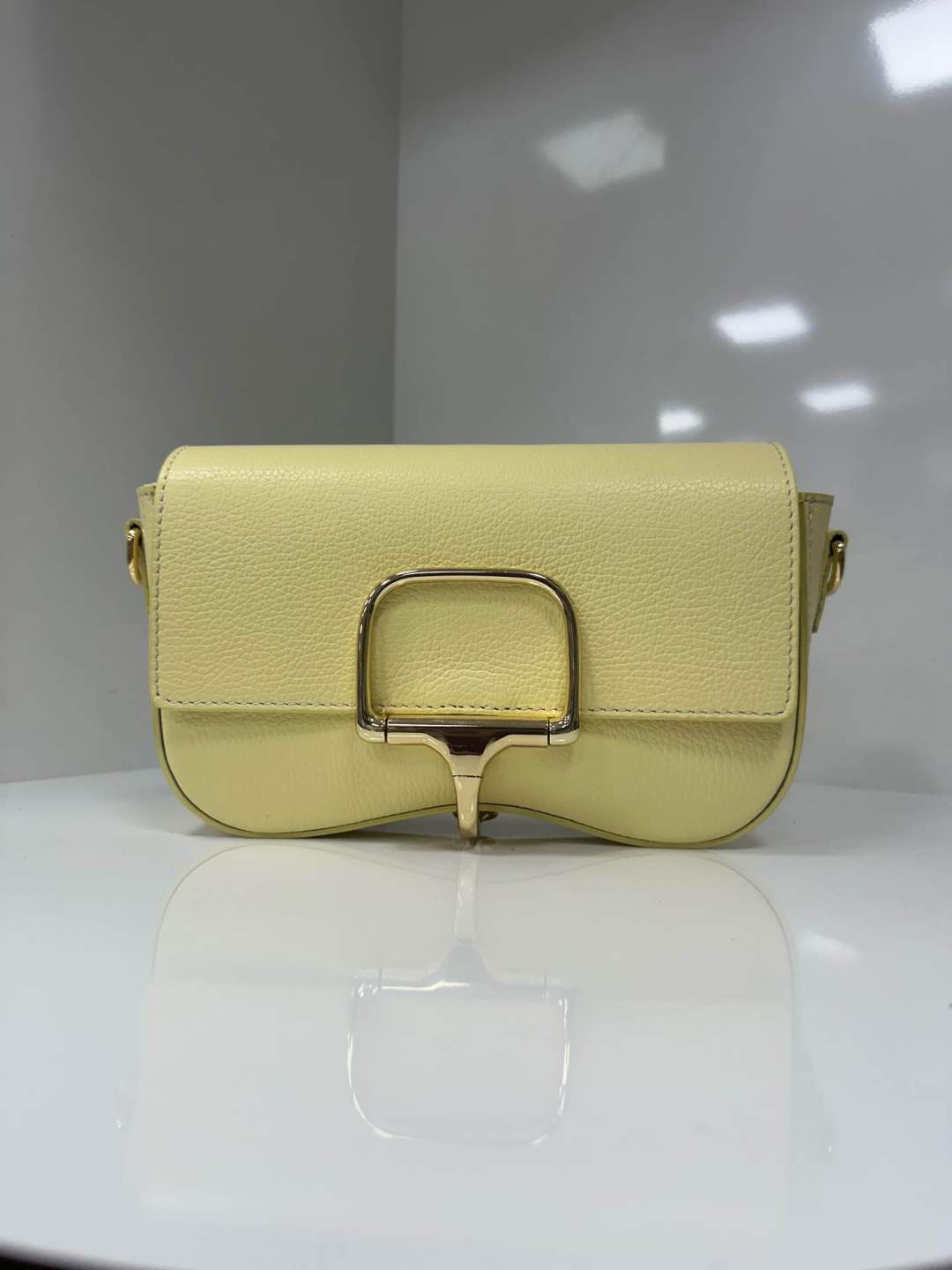 L0523 Bag 9.1in 7 Color Options
