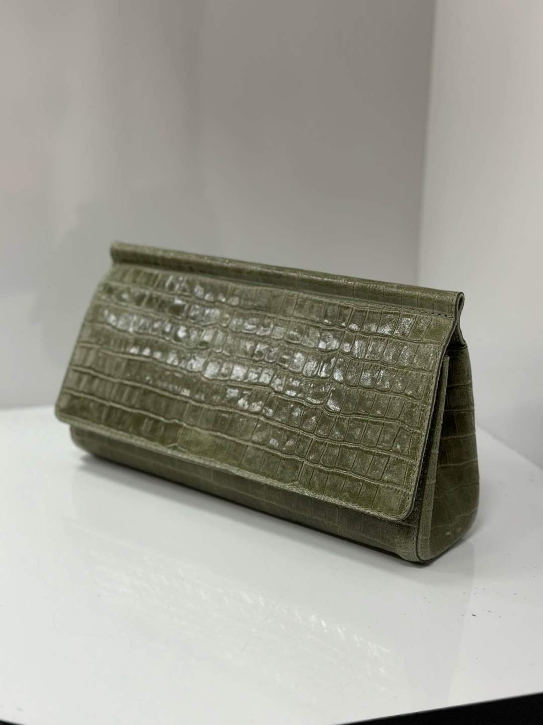 L0555 Bag 7.9in 9 Color Options