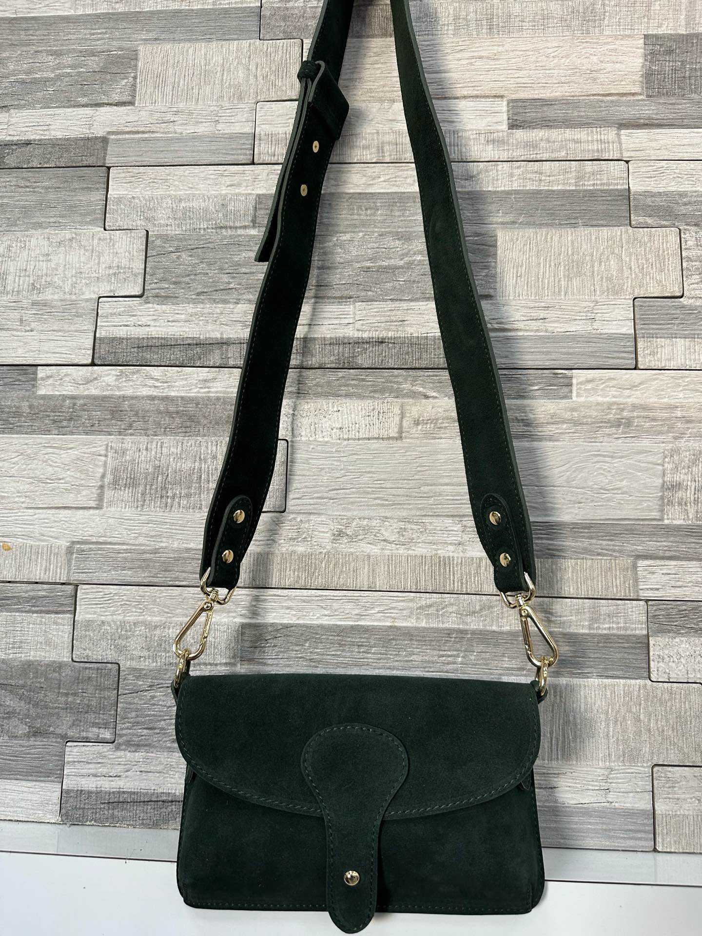 L0373 Bag 8.7in 10 Color Options