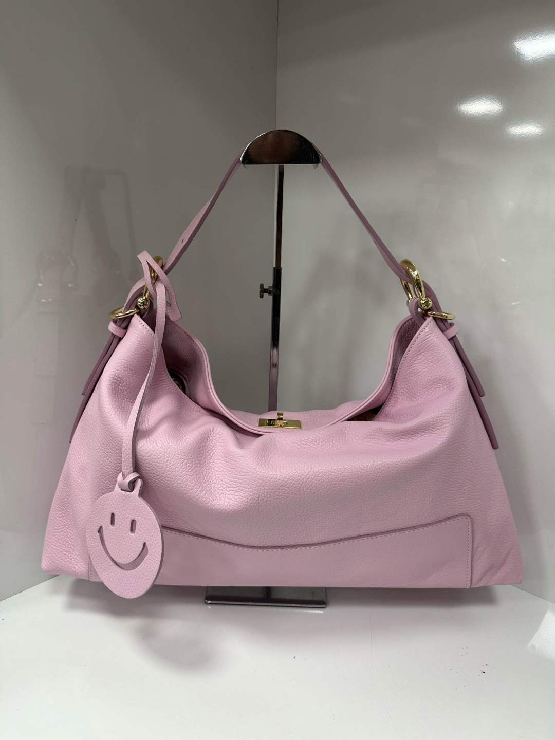 L0527 Bag 18.5in 9 Color Options