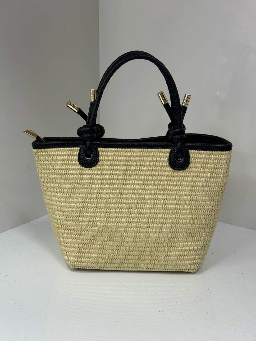 L0568 Bag 7.9in 7 Color Options