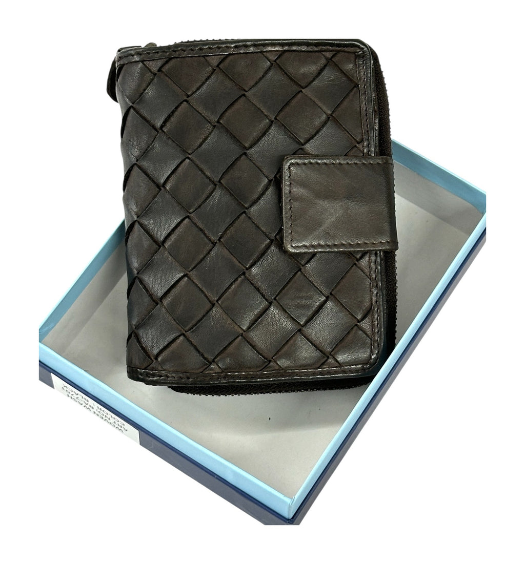 HE041 Dark Brown Woven Leather Snap Wallet