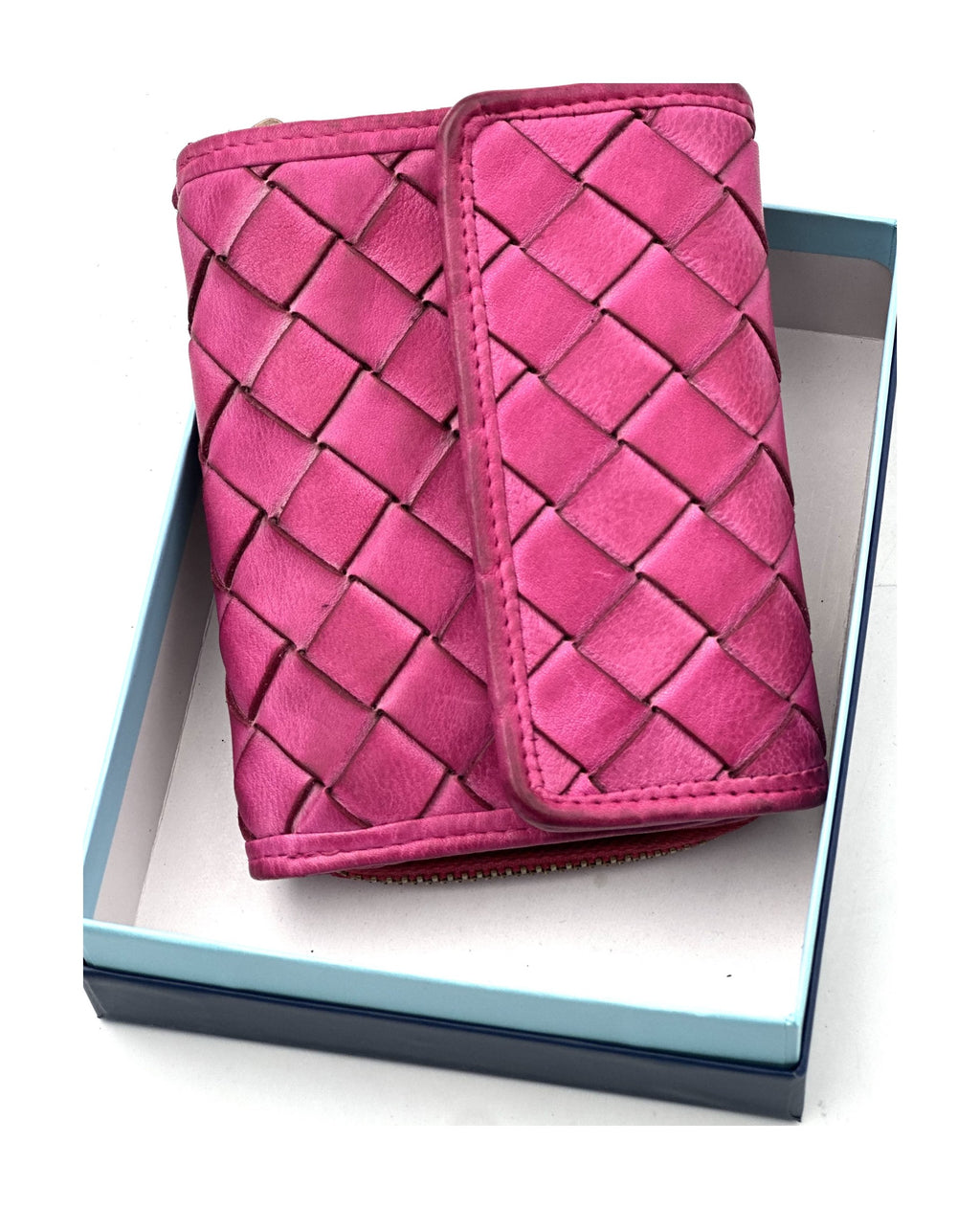 HE048 Fuchsia Woven Flap Wallet