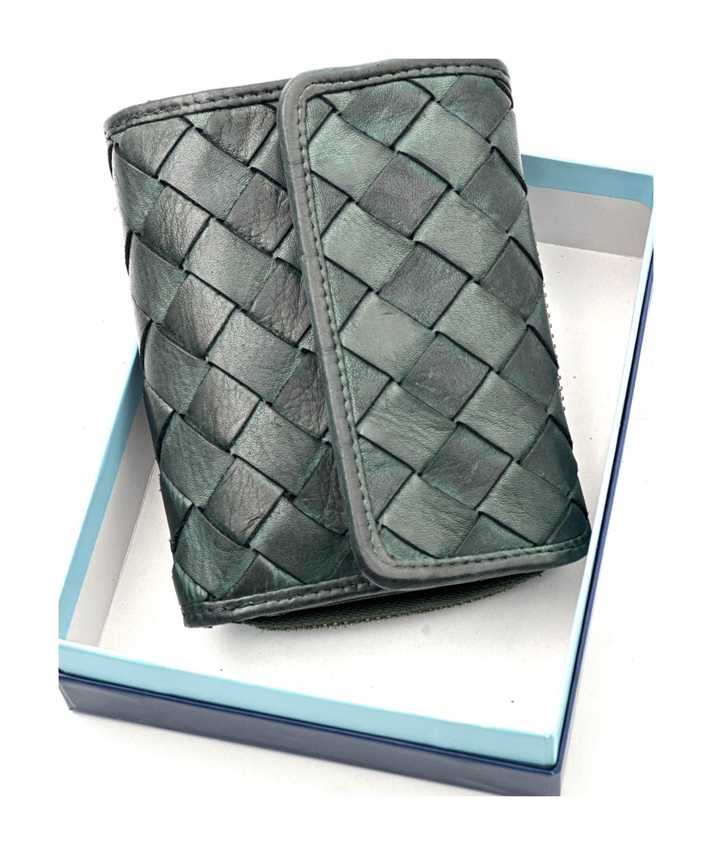 HE052 Forest Green Woven Flap Wallet