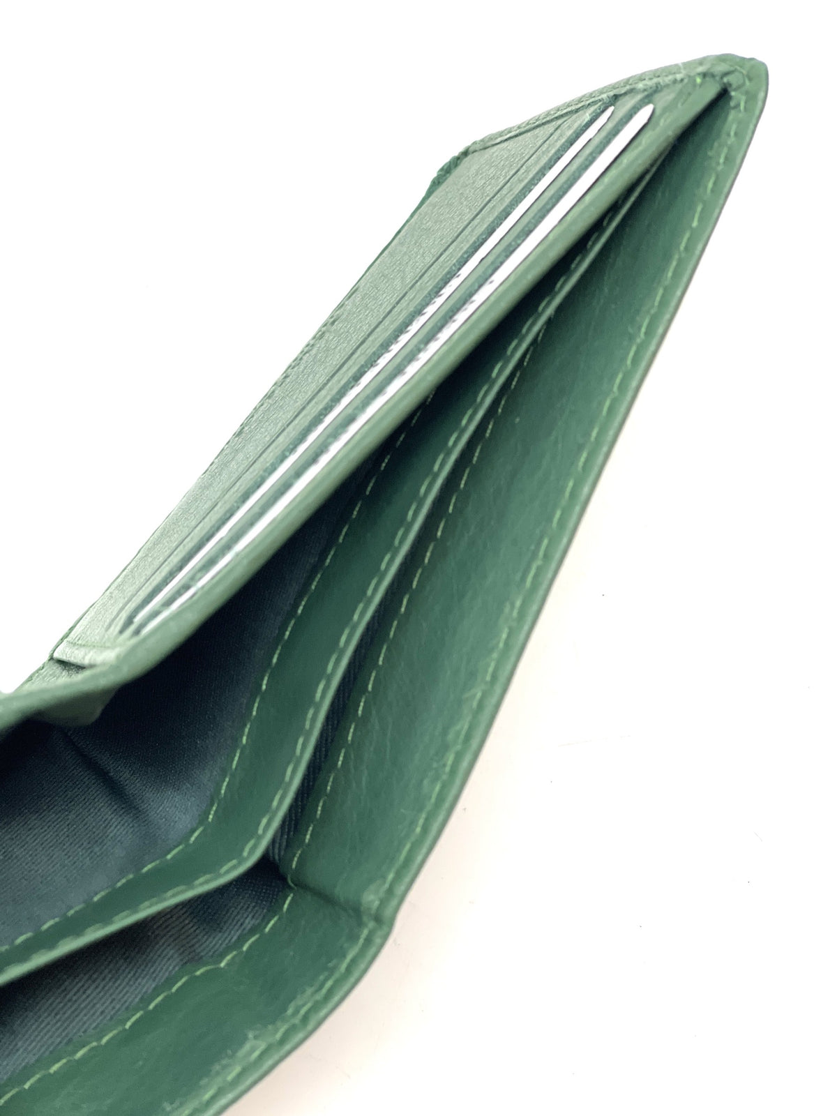 HE063 Peacock Green Zip Back Bifold Wallet