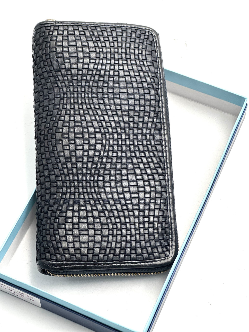 HE076 Navy Woven Zip Around Wallet