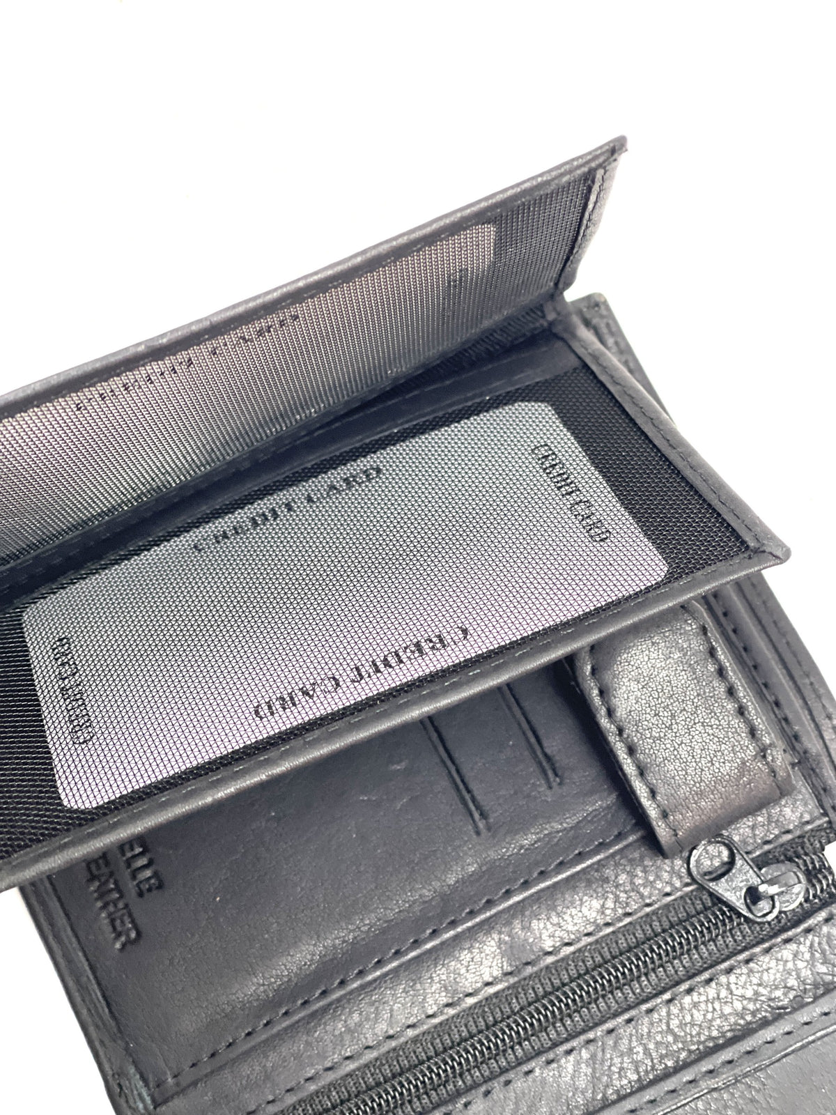 HE113 Black Vertical Bifold Wallet