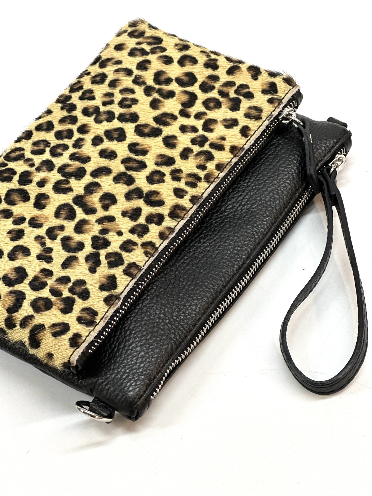 HE1291 Cheetah Spotted Wristlet Haircalf Clutch