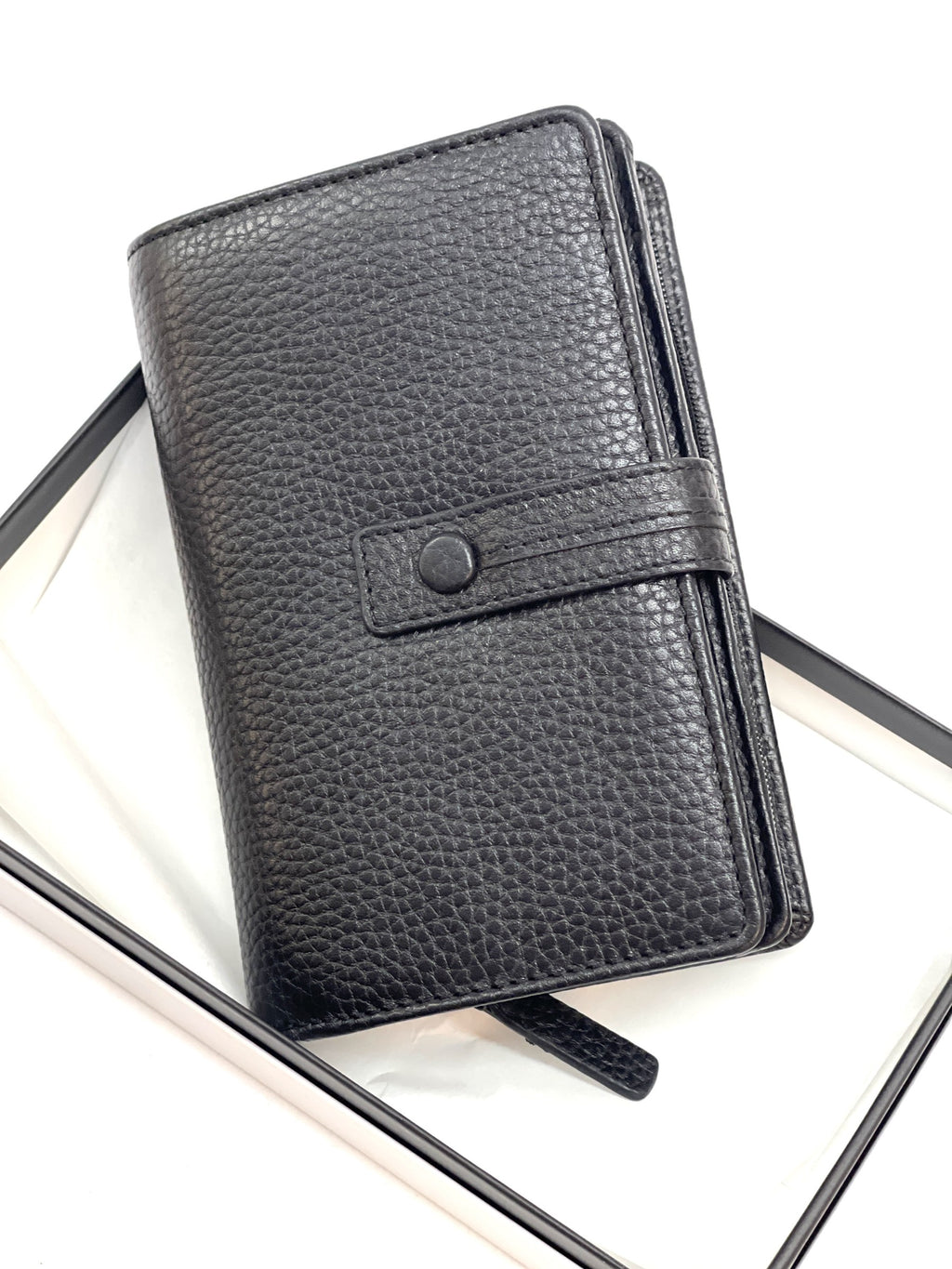 HE245 Black Snap Strap Wallet