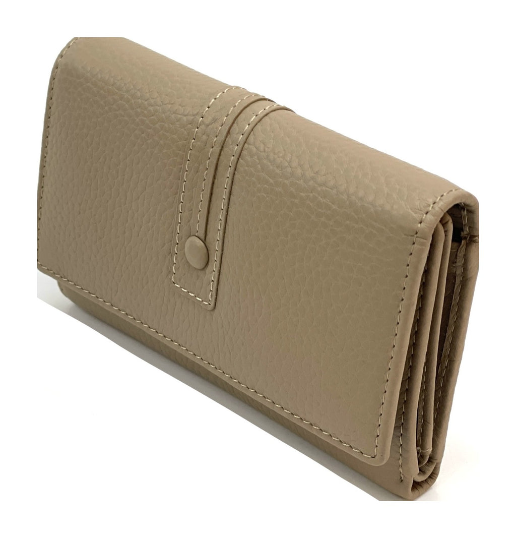 HE262 Taupe Trifold Flap Wallet