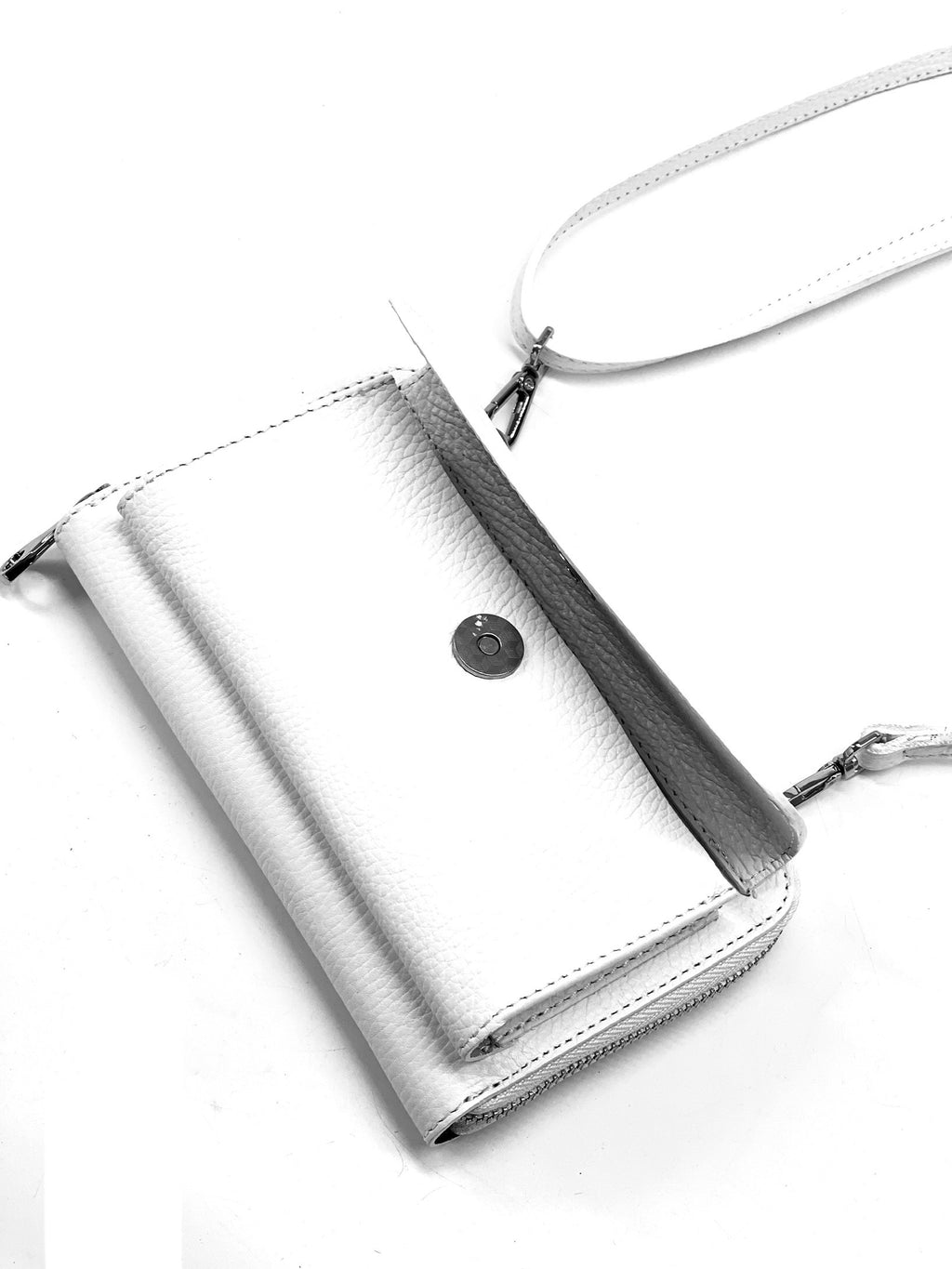 HE318 White Crossbody Phone Wallet