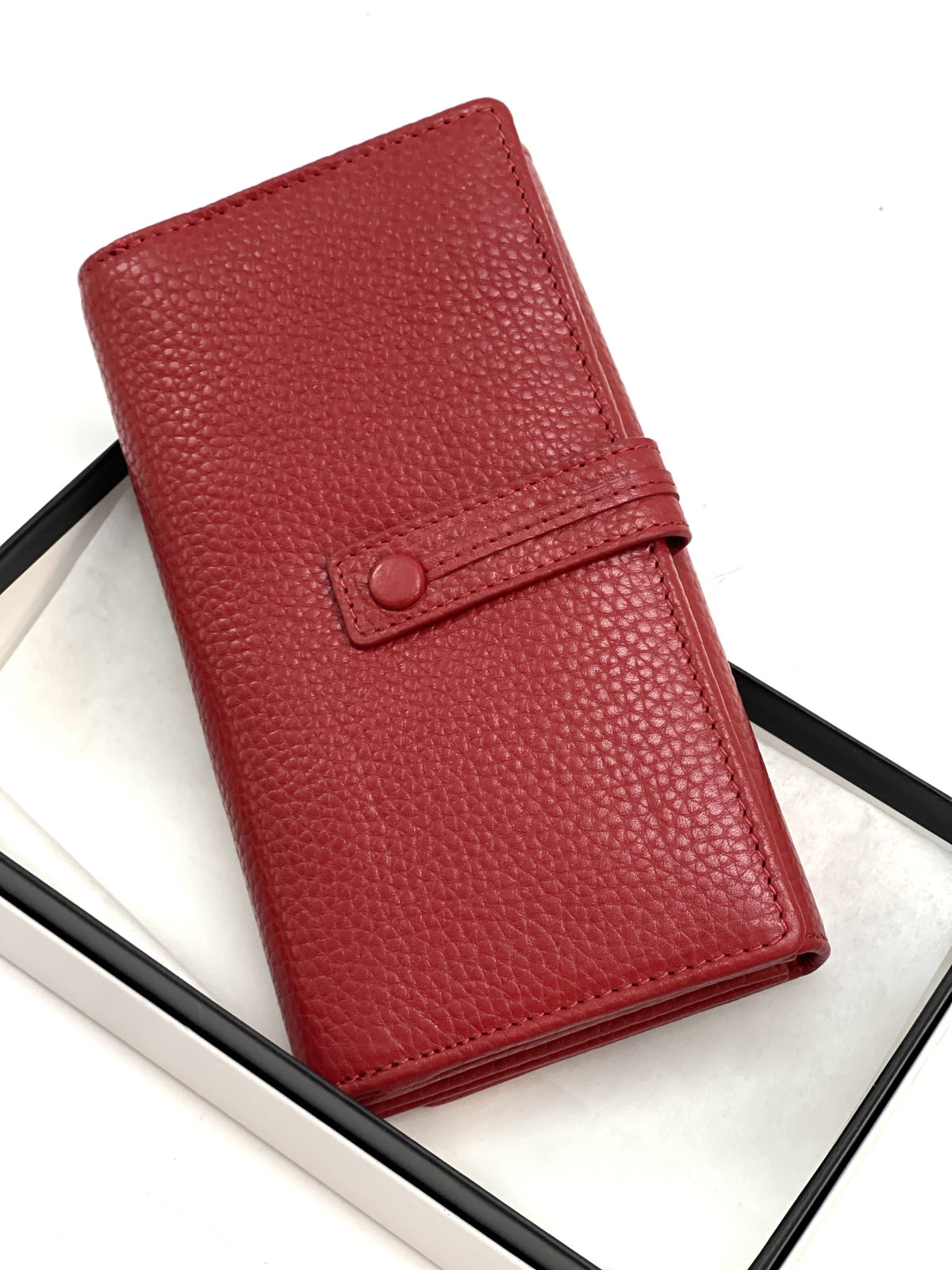 HE323 Red Accordion Leather Snap Wallet