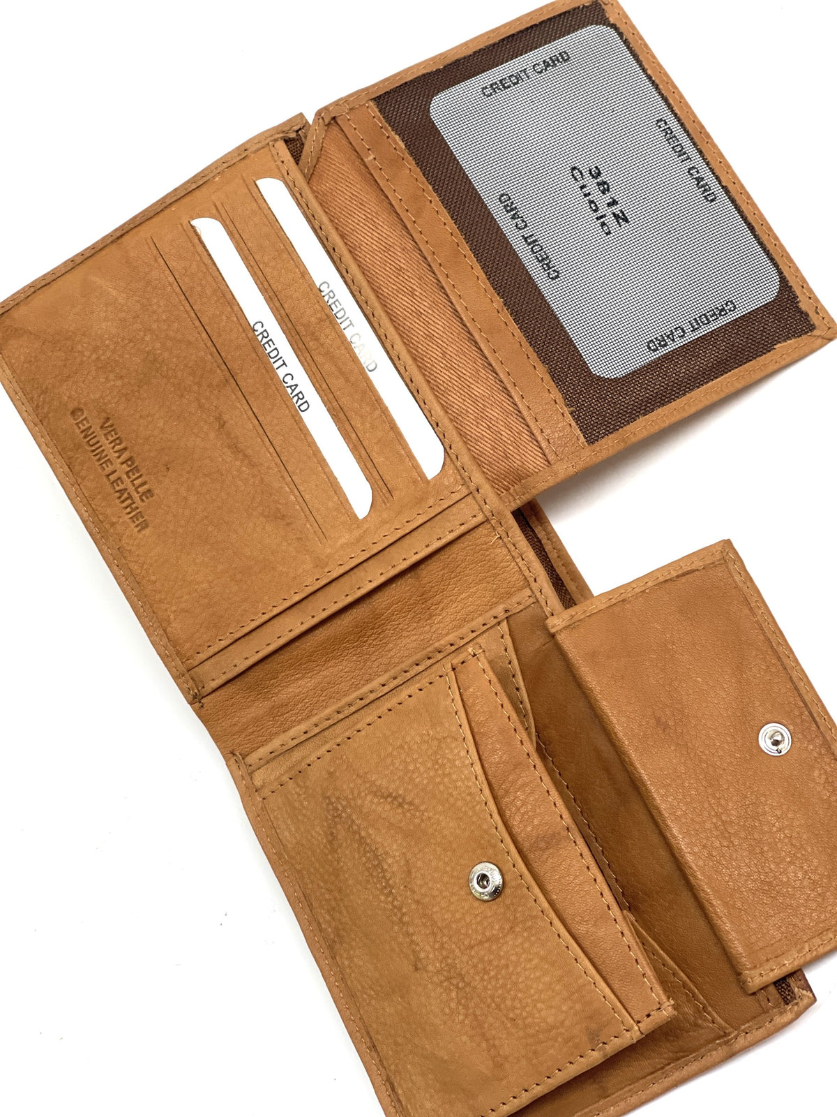 HE466 Tan Pebbled Leather Bifold Wallet