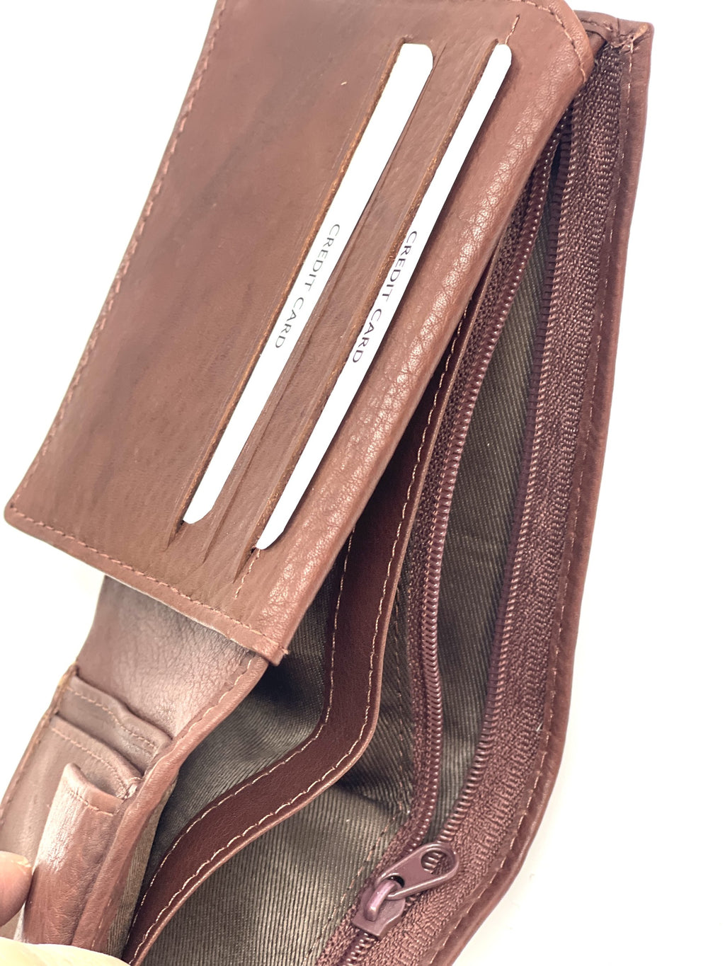 HE467 Chestnut Brown Pebbled Bifold Wallet